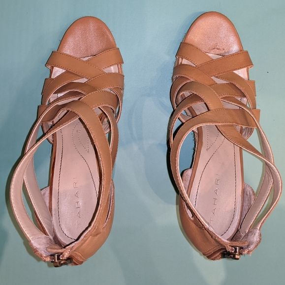 Sandals - Picture 3 of 4